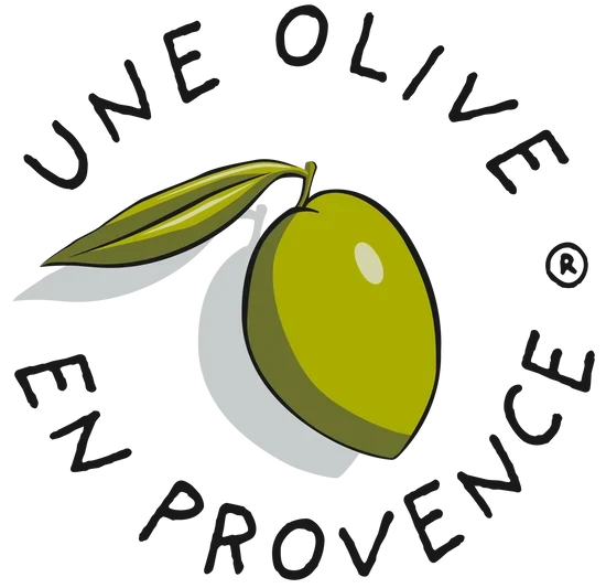 UNE OLIVE EN PROVENCE